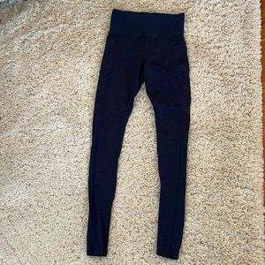 Athleta Over the Heel Navy Heathered Tight